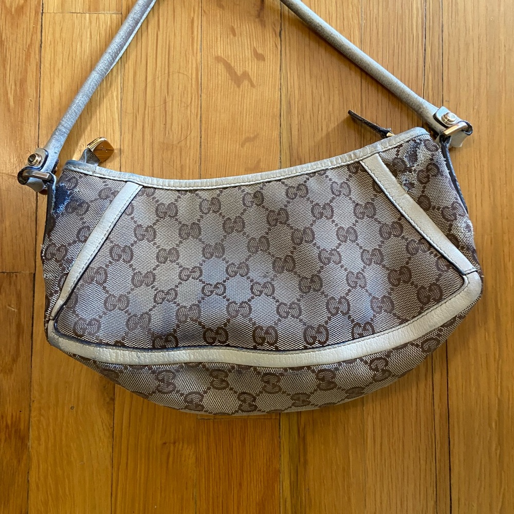 Authentic Gucci Beige and Brown Monogram Shoulder Bag - Picture 2 of 8